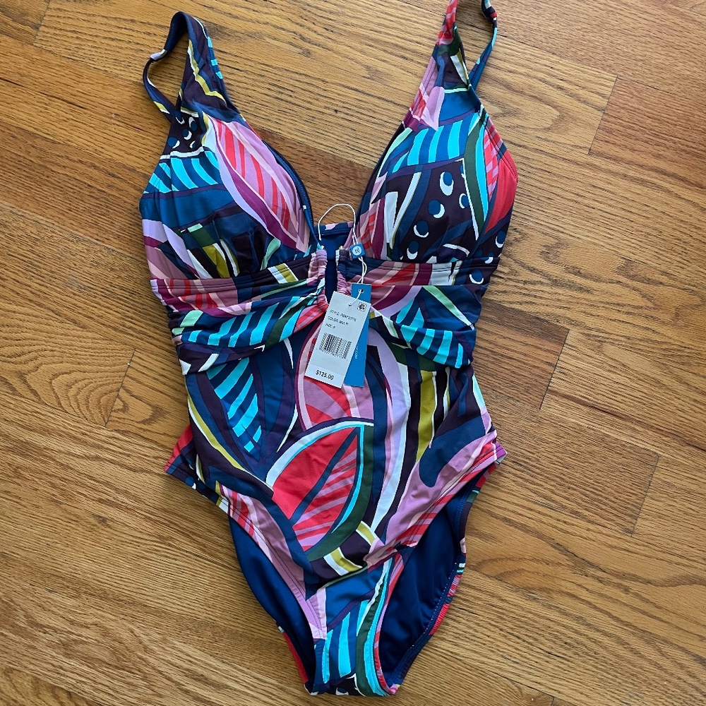 NWT Bleu Rod Beattie Absolutely Fabulous Plunge One Piece size 8